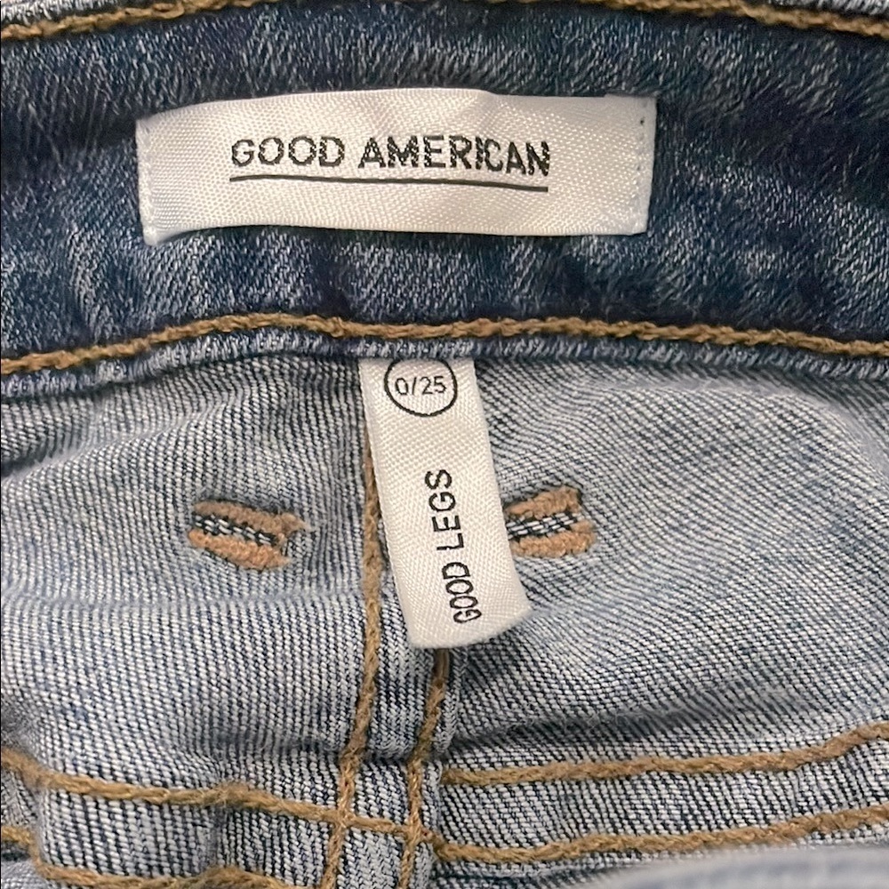 Good American Good Legs Split Hem Ankle Jeans - Picture 3 of 7